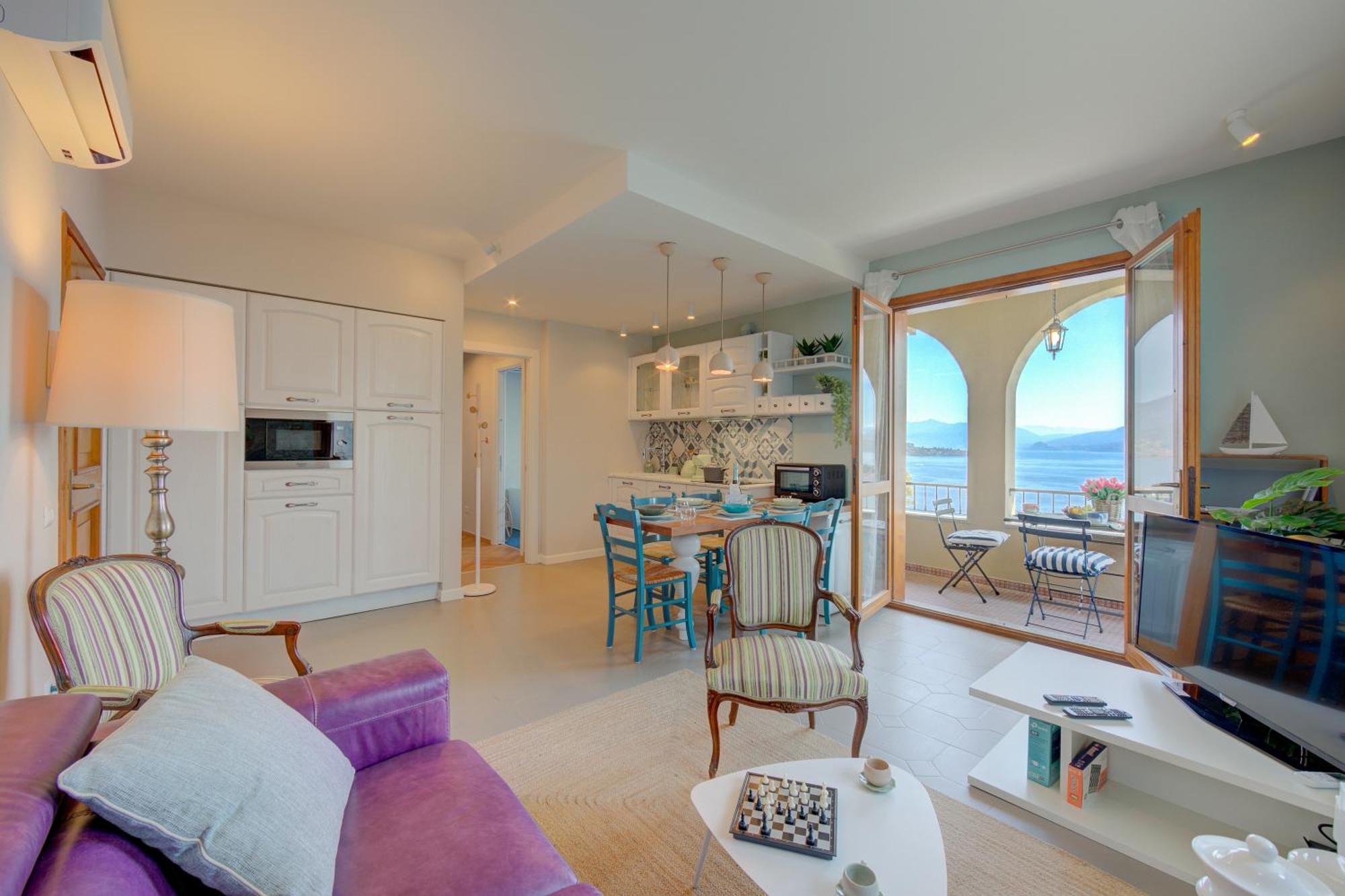Pandora Lake View Stresa - Happy Rentals מראה חיצוני תמונה
