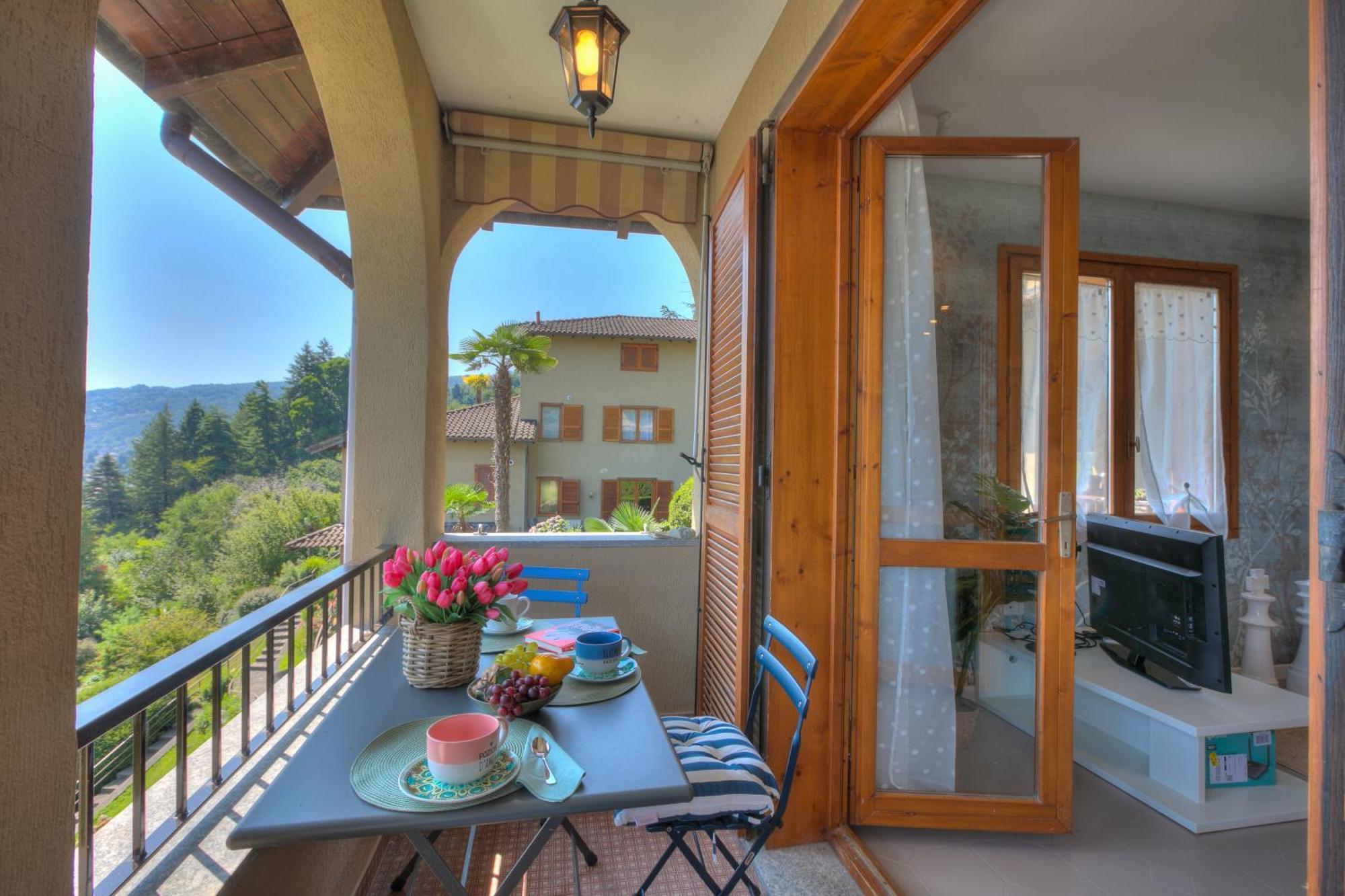 Pandora Lake View Stresa - Happy Rentals מראה חיצוני תמונה